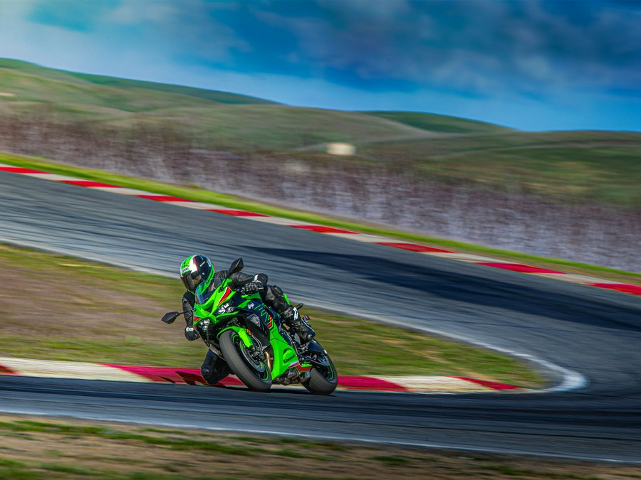 2024 Kawasaki Ninja ZX-6R KRT Edition