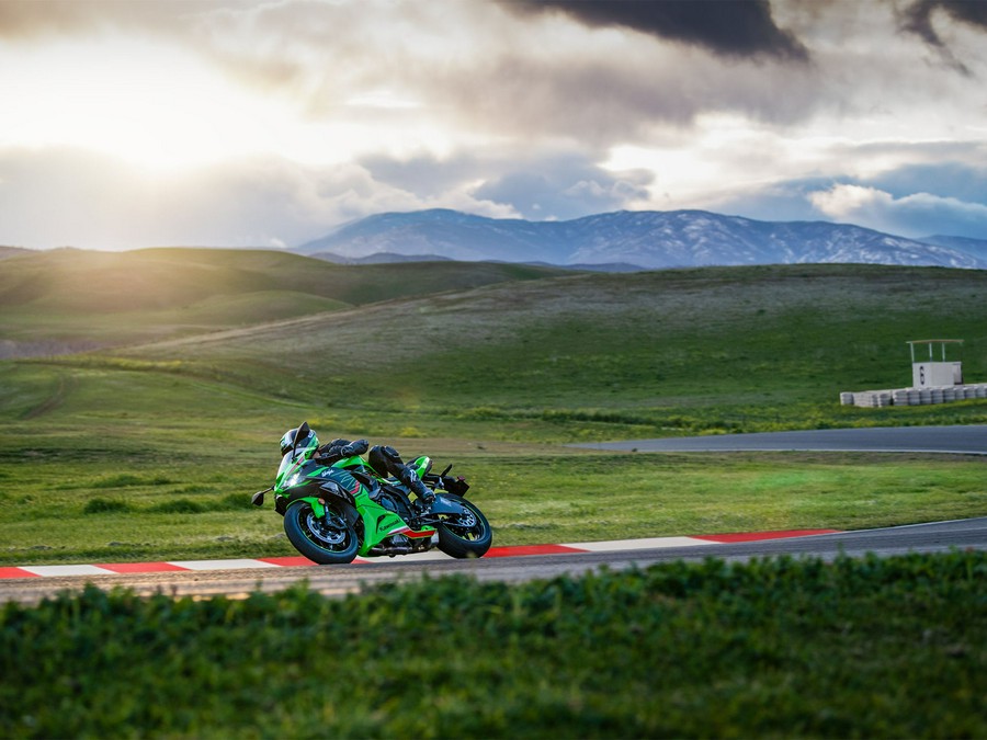 2024 Kawasaki Ninja ZX-6R KRT Edition