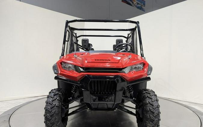 2025 Honda Pioneer 1000-6 Deluxe Crew