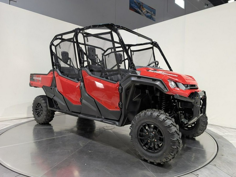 2025 Honda Pioneer 1000-6 Deluxe Crew