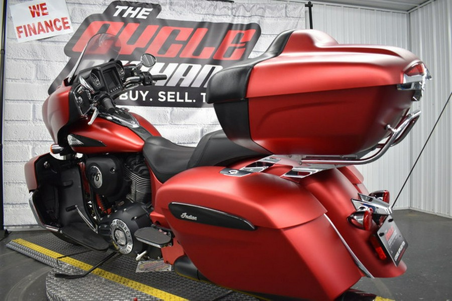 2020 Indian Roadmaster Dark Horse Ruby Smoke