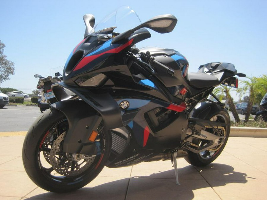 2026 BMW M 1000 RR