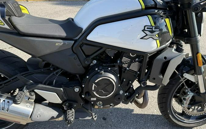 2023 CFMOTO 700 CL-X