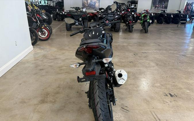 2025 Kawasaki Z500 ABS