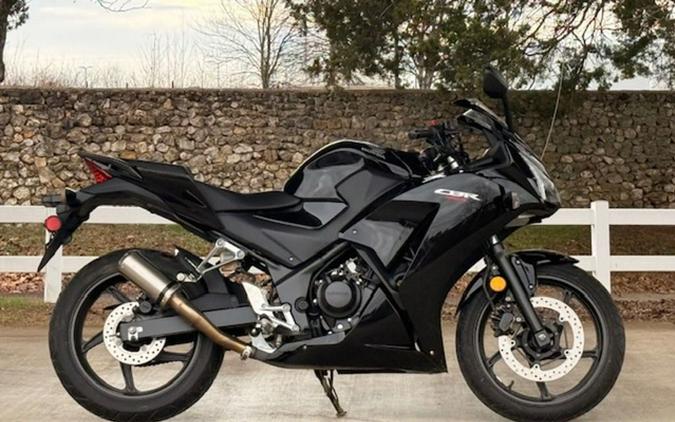 2016 Honda CBR 300R