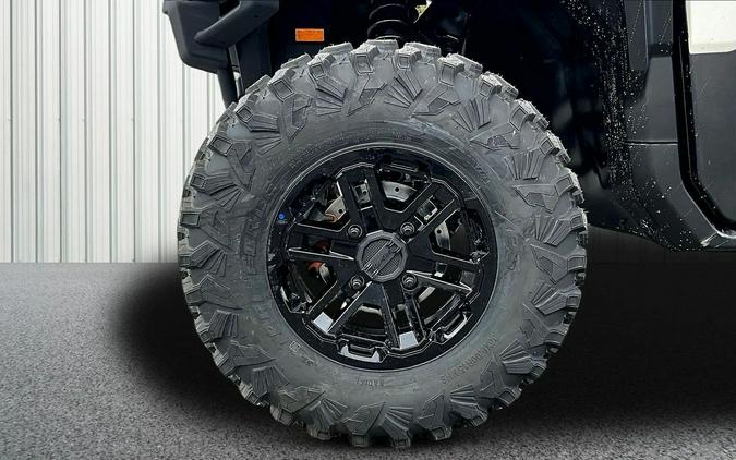 2026 Can-Am Defender Max Limited HD11