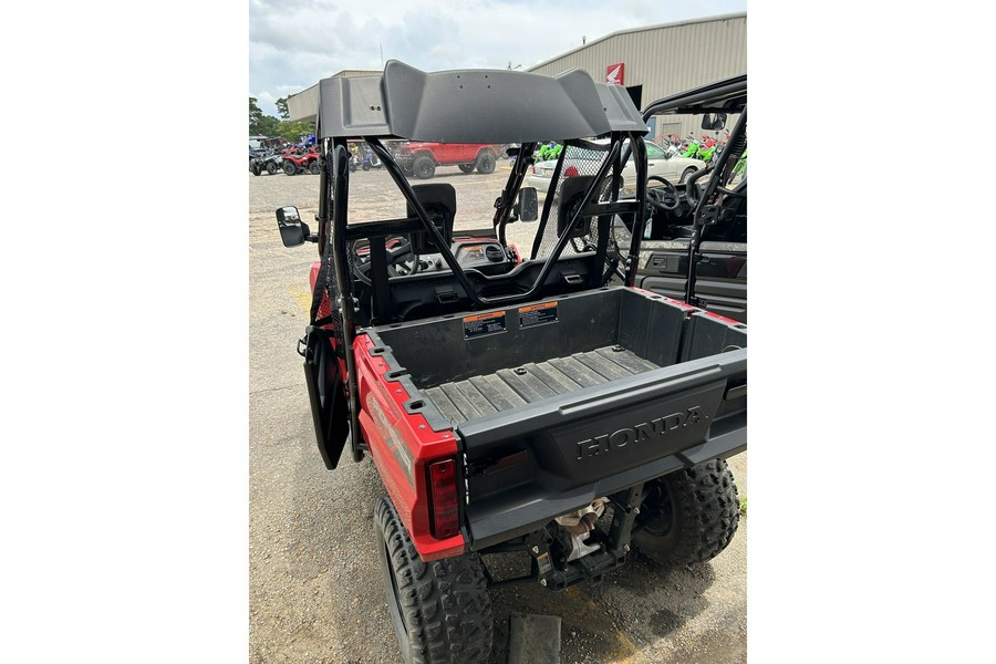 2025 Honda SXS500M2