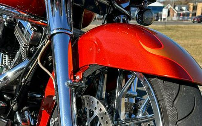 2013 Harley-Davidson CVO™ Ultra Classic® Electra Glide®