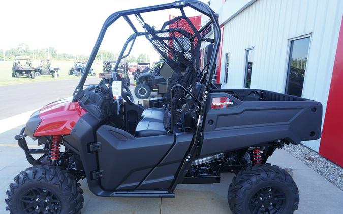 2024 Honda PIONEER 700 DELUXE