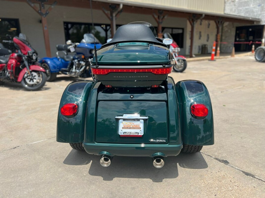 2024 Harley-Davidson® Tri Glide® Ultra Alpine Green / Vivid Black