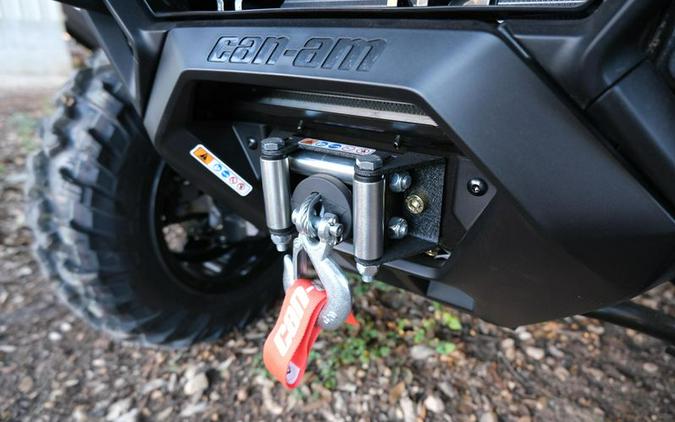 New 2025 CAN-AM OUTLANDER XT 850