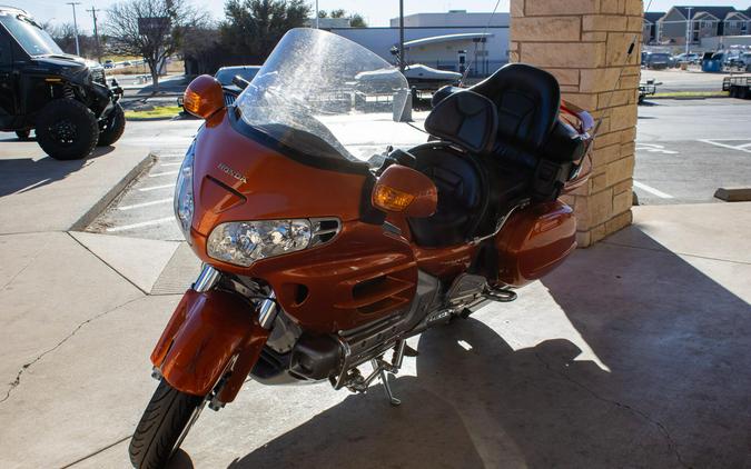 2002 HONDA GOLD WING