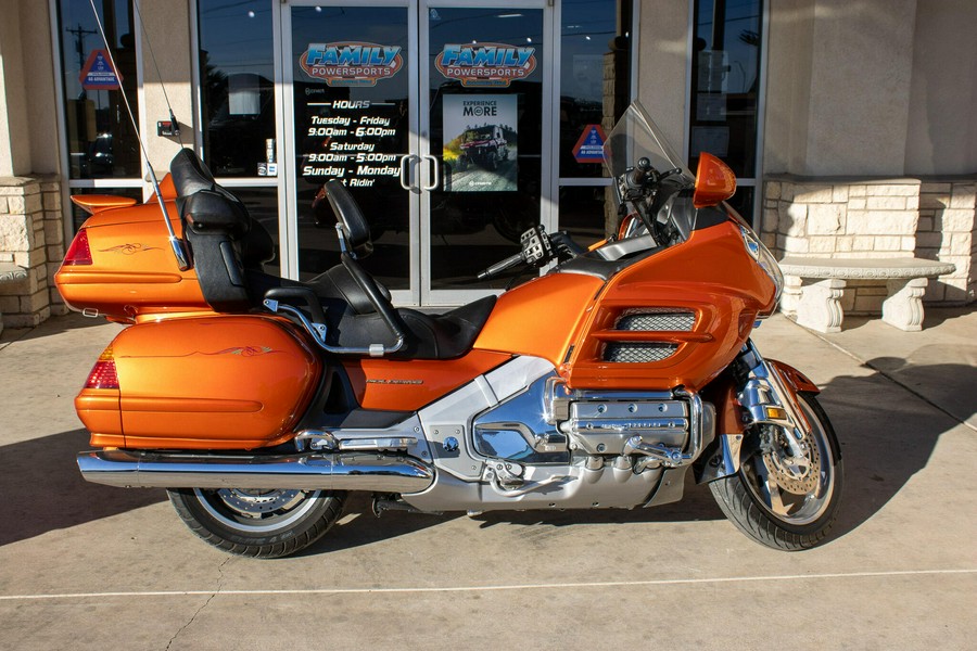 2002 HONDA GOLD WING