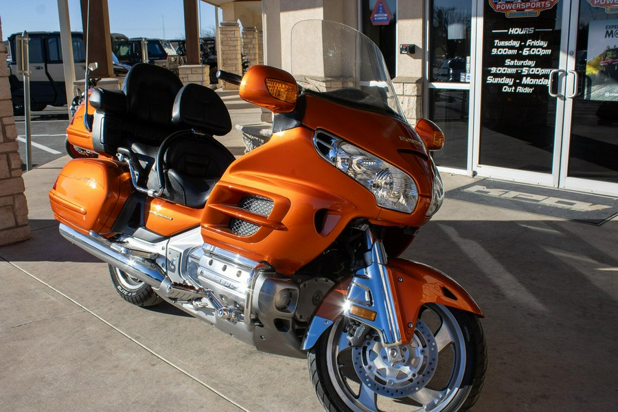2002 HONDA GOLD WING