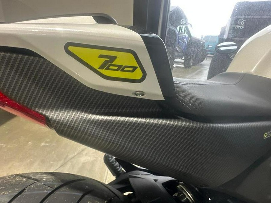2023 CFMOTO 700CL-X Sport