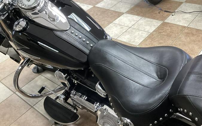 2011 Heritage Softail Black