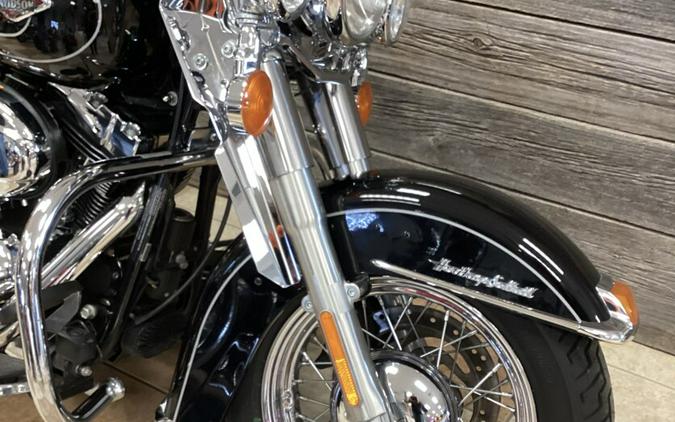 2011 Heritage Softail Black