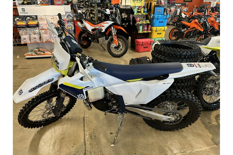 2025 Husqvarna Motorcycles TE 300