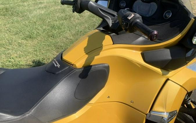 2013 Can-Am® Spyder® RT S