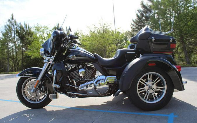 2013 Harley-Davidson® FLHTCUTG - Tri Glide® Ultra Classic®