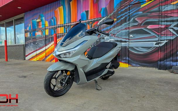2026 Honda® PCX