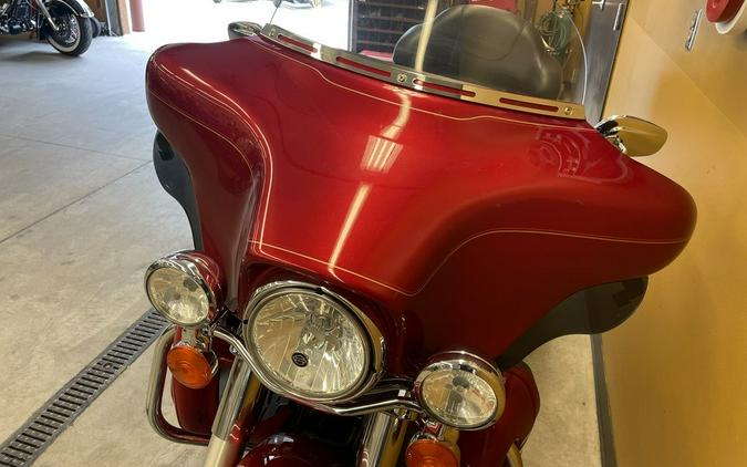 2013 Harley-Davidson® FLHTCU - Electra Glide® Ultra Classic®