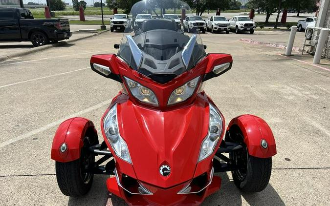 2011 Can-Am® Spyder Roadster RT-S