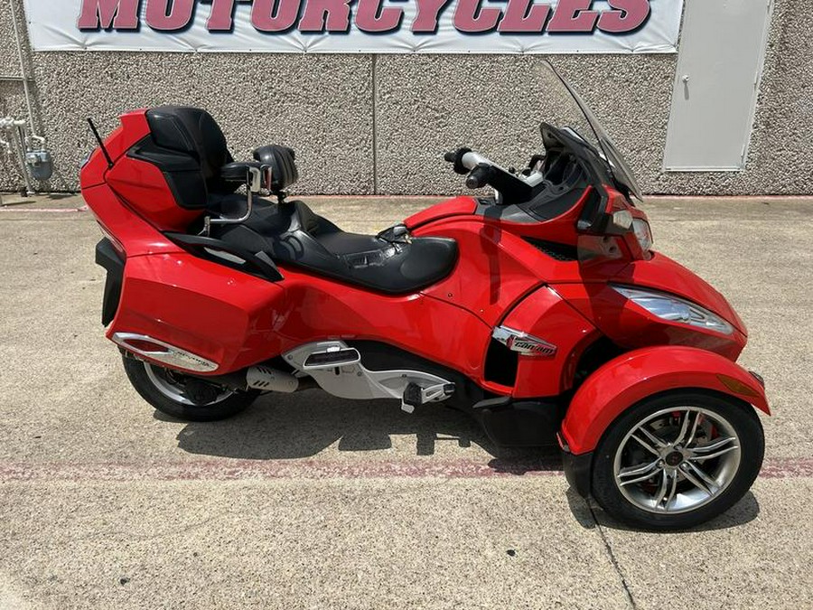 2011 Can-Am® Spyder Roadster RT-S