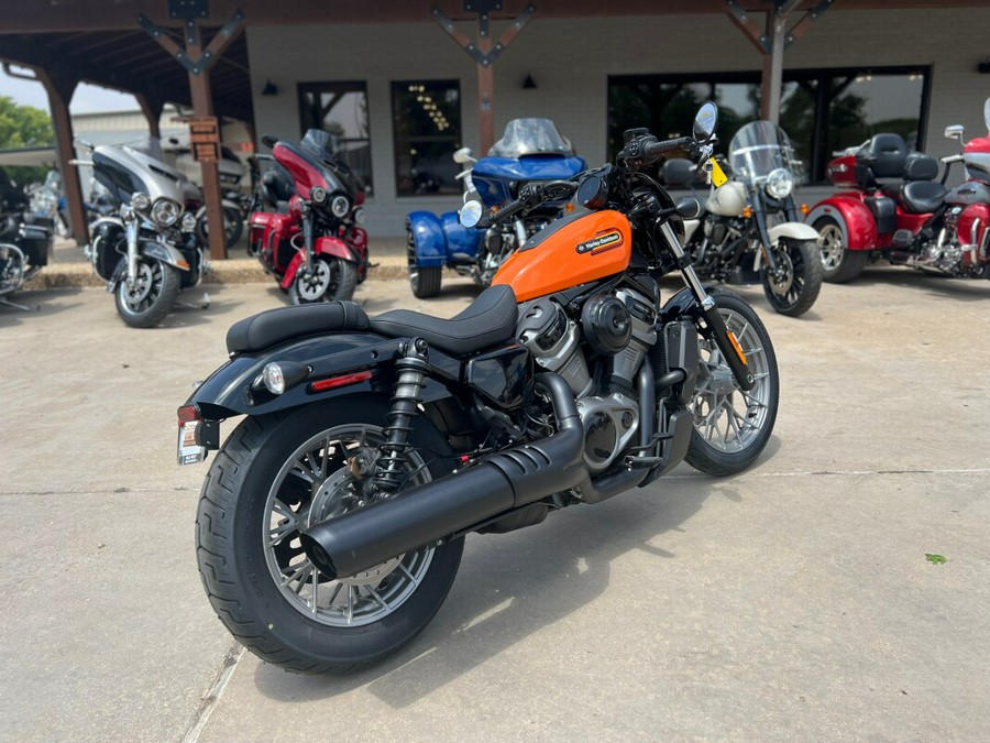 2024 Harley-Davidson® Nightster™ Baja Orange