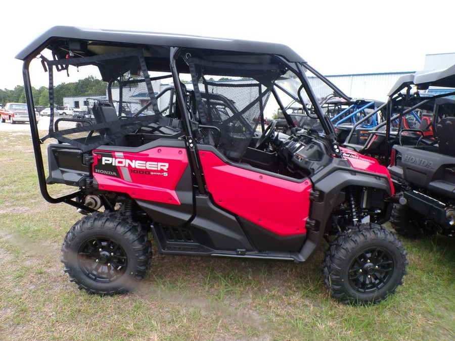 2024 Honda® Pioneer 1000-5 Deluxe