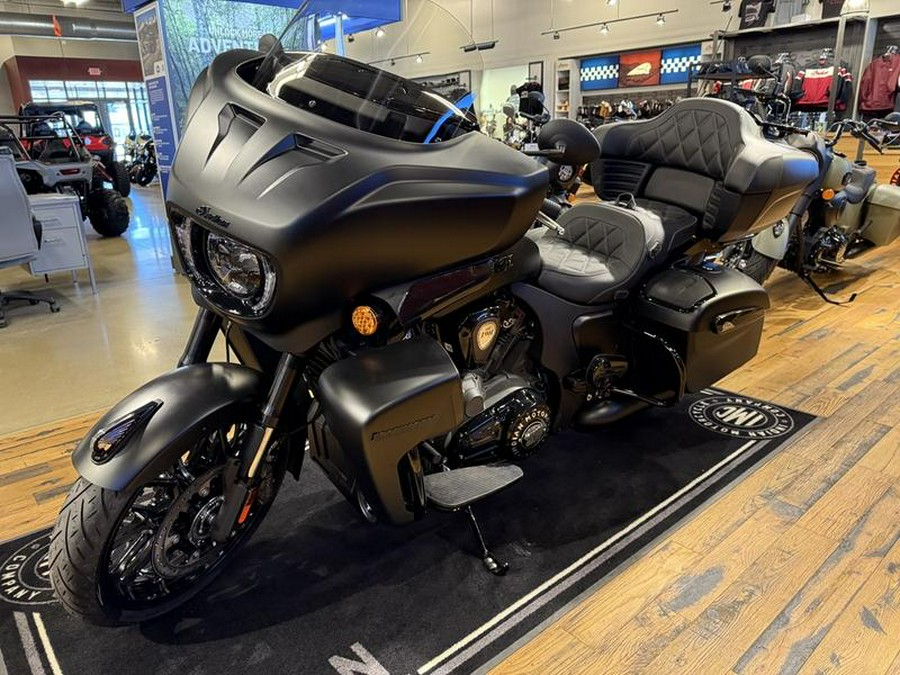 2025 Indian Motorcycle® Roadmaster® PowerPlus Dark Horse® w/PowerBand Black Smoke