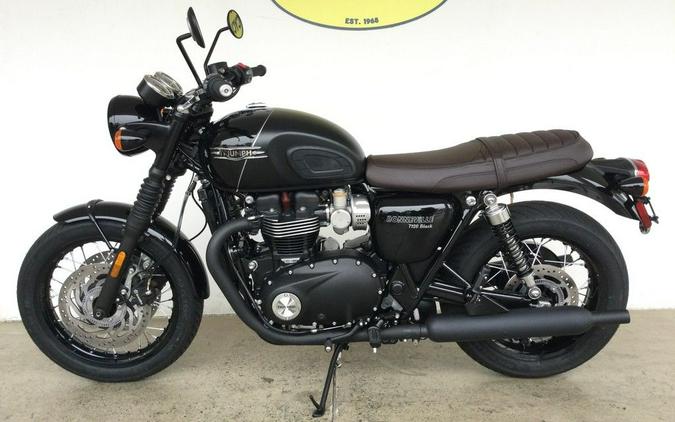 2023 Triumph Bonneville T120 Review [The Spirit of ’59 Continues]