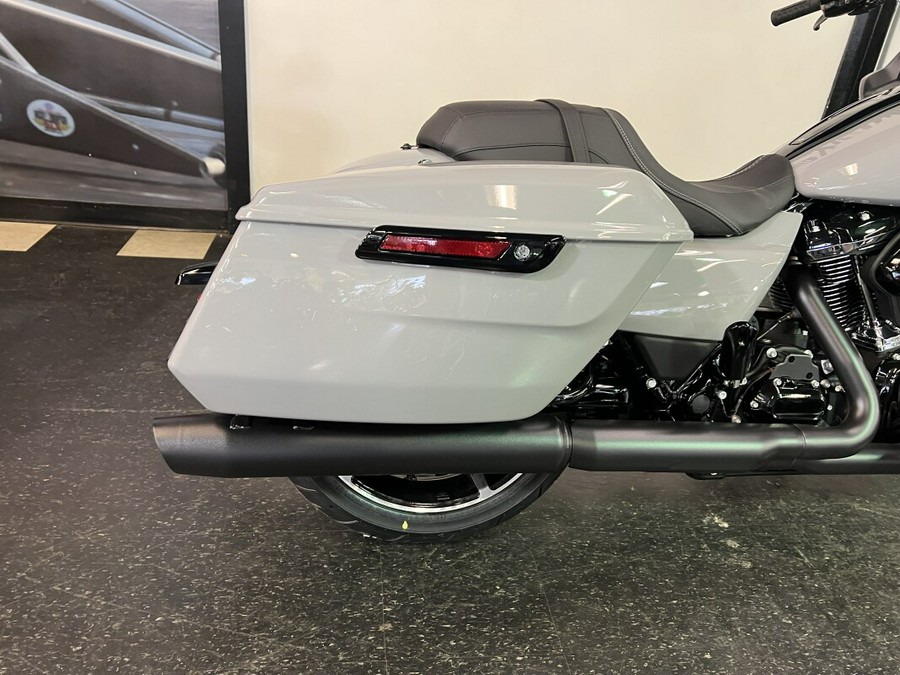 2024 Harley-Davidson Road Glide® Billiard Gray FLTRX