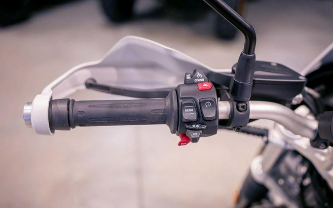 2023 BMW R nineT Urban G/S Light White