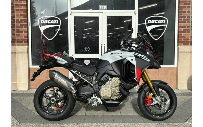 2026 Ducati Multistrada V4 RS