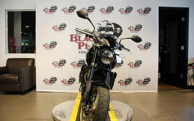 2026 Triumph Trident 800 Jet Black