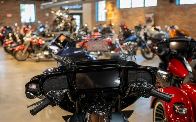Harley-Davidson® Street Glide 3 Limited 2026 FLHLT 34686882 IRON HORSE MTLC W/ PINSTRIP