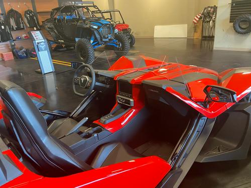 2020 Polaris Slingshot SL Review (17 Fast Facts on 3 Wheels)