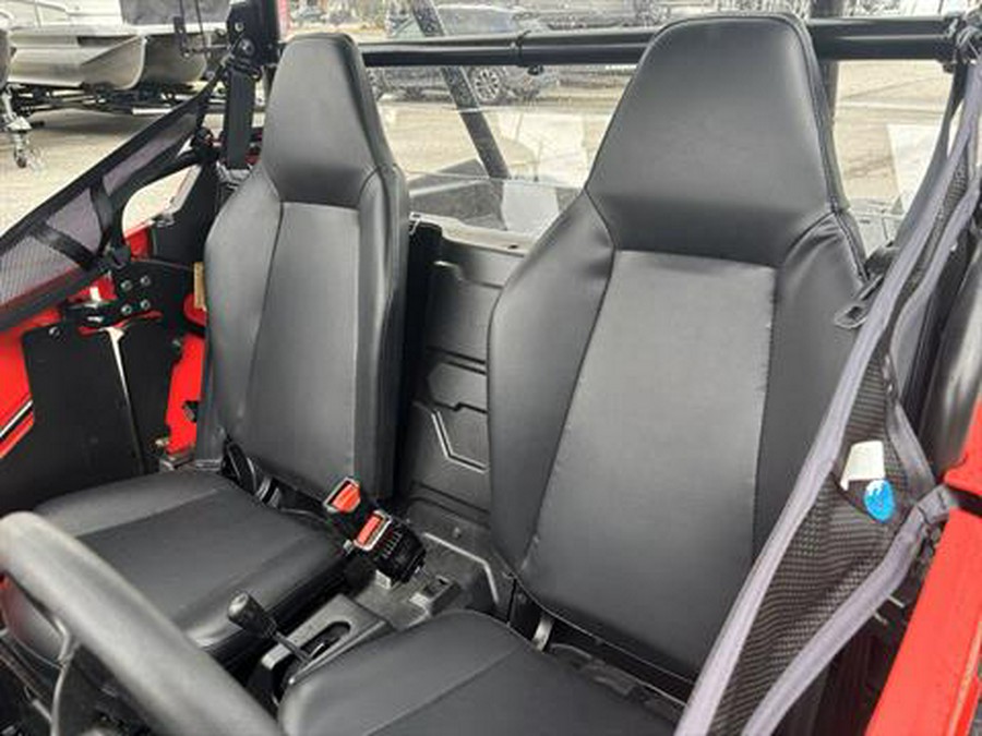 2026 Polaris RZR 200 EFI