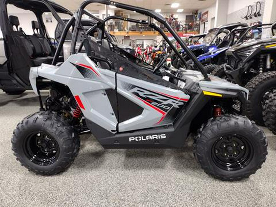 2024 Polaris RZR 200 EFI