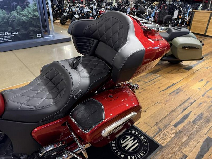 2025 Indian Motorcycle® Roadmaster® PowerPlus Limited w/PowerBand Audio Sunset Red Metallic