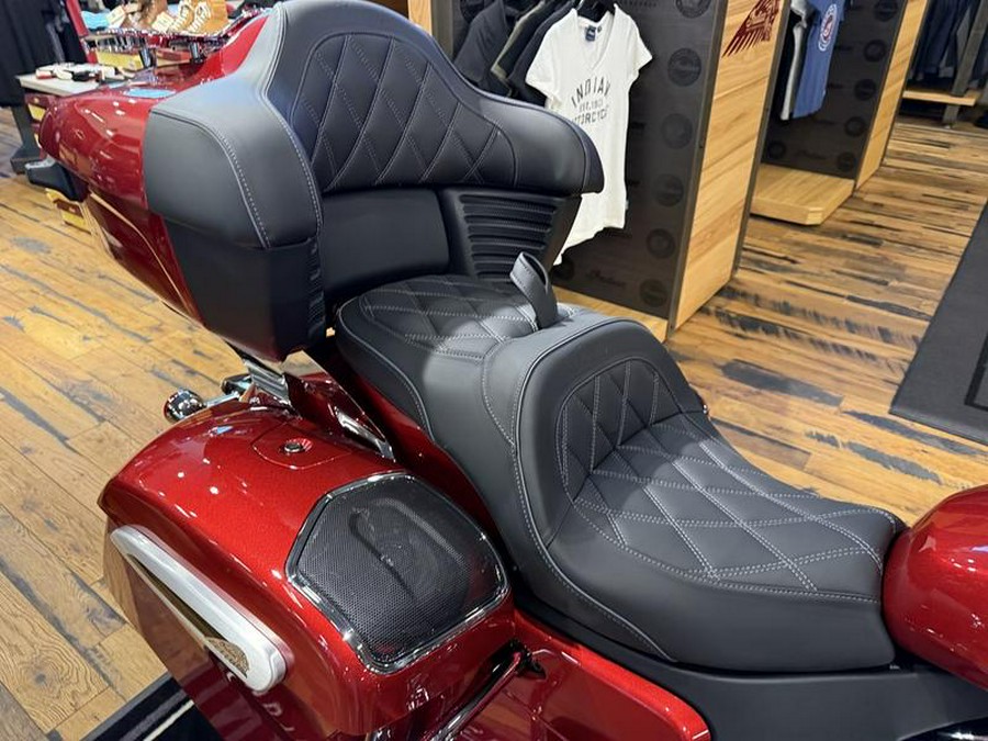 2025 Indian Motorcycle® Roadmaster® PowerPlus Limited w/PowerBand Audio Sunset Red Metallic