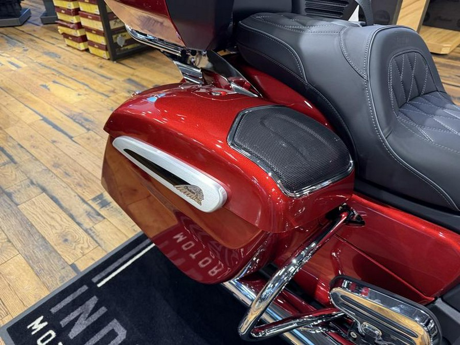 2025 Indian Motorcycle® Roadmaster® PowerPlus Limited w/PowerBand Audio Sunset Red Metallic