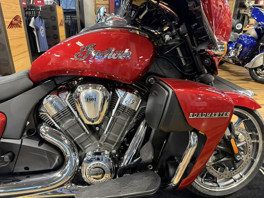 2025 Indian Motorcycle® Roadmaster® PowerPlus Limited w/PowerBand Audio Sunset Red Metallic