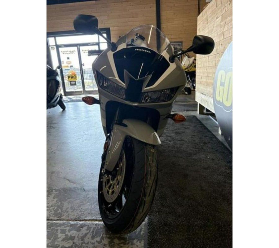 2026 Honda CBR600RR ABS