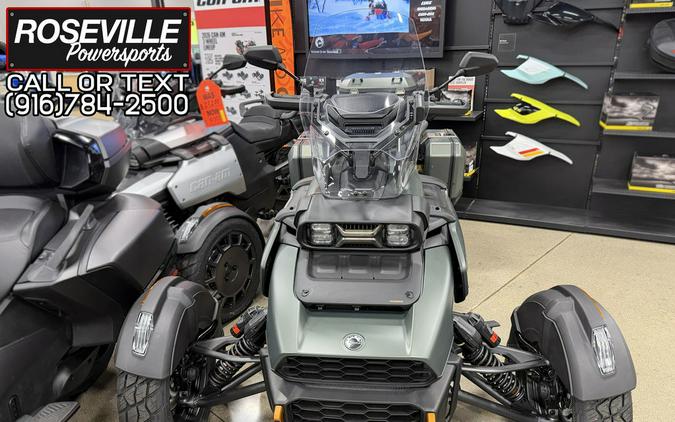 2025 Can-Am Canyon Redrock