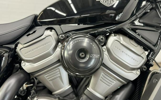 2024 Harley-Davidson Nightster™ VIVID BLACK