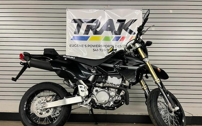 2024 Suzuki DR-Z400SM