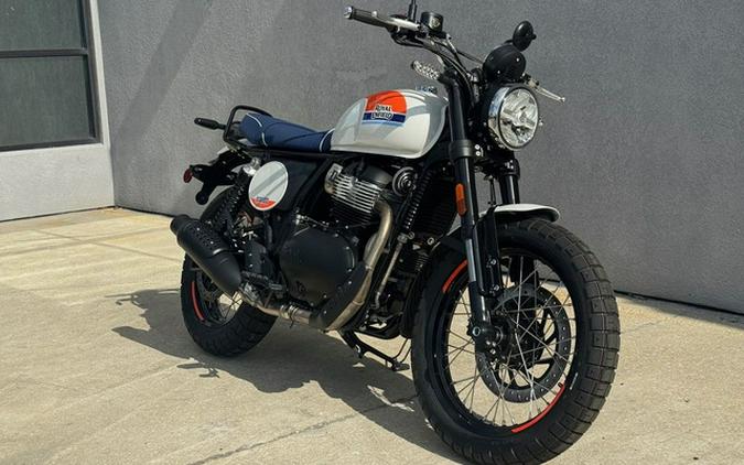 2025 Royal Enfield Bear 650 Boardwalk White