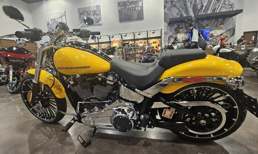 2025 Harley-Davidson® FXBR - Breakout®